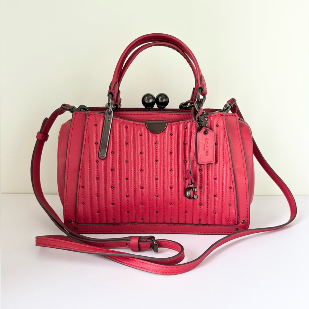 COACH Kisslock Dreamer 21 With Quilting And Rivets Red